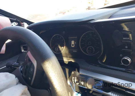 2023 Kia K5 Lxs из США, поврежденный, VIN 5XXG14J26PG220609